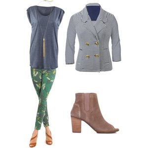 CAbi Clover Camo Jegging Size 4